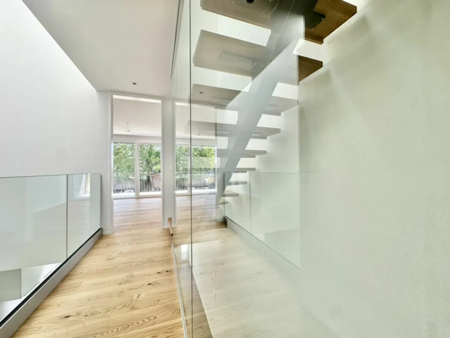 Dreamy & Modern Loft House - Photo 11 of 25