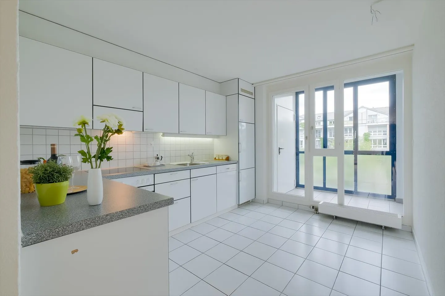 The special apartment for special people - Photo 4 of 11