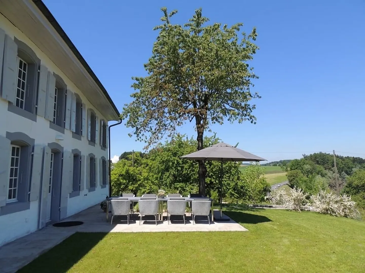 Large family property - Photo 3 of 12