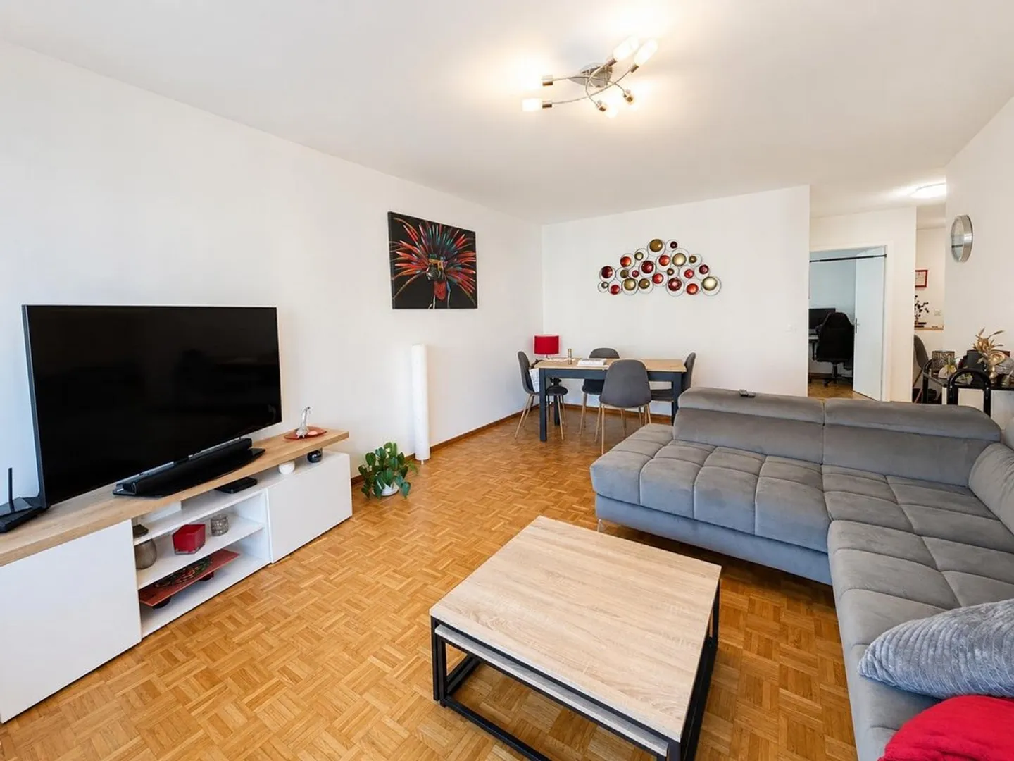 Charmant appartement 3.5 pièces - Photo 3 sur 11