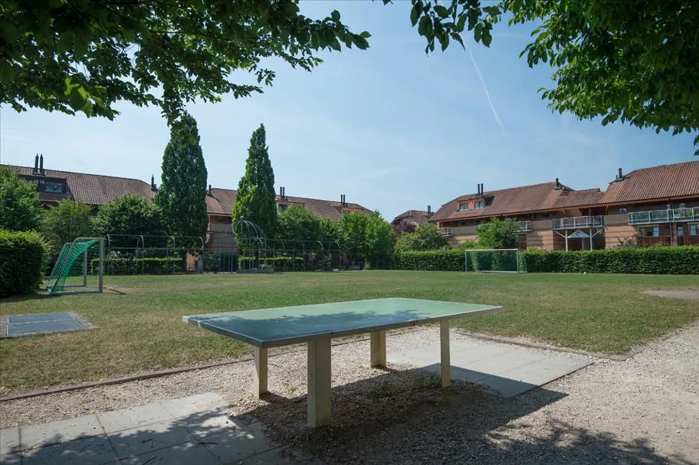 Renovated Maisonette Apartment with Garden Seating Area - Photo 12 of 12
