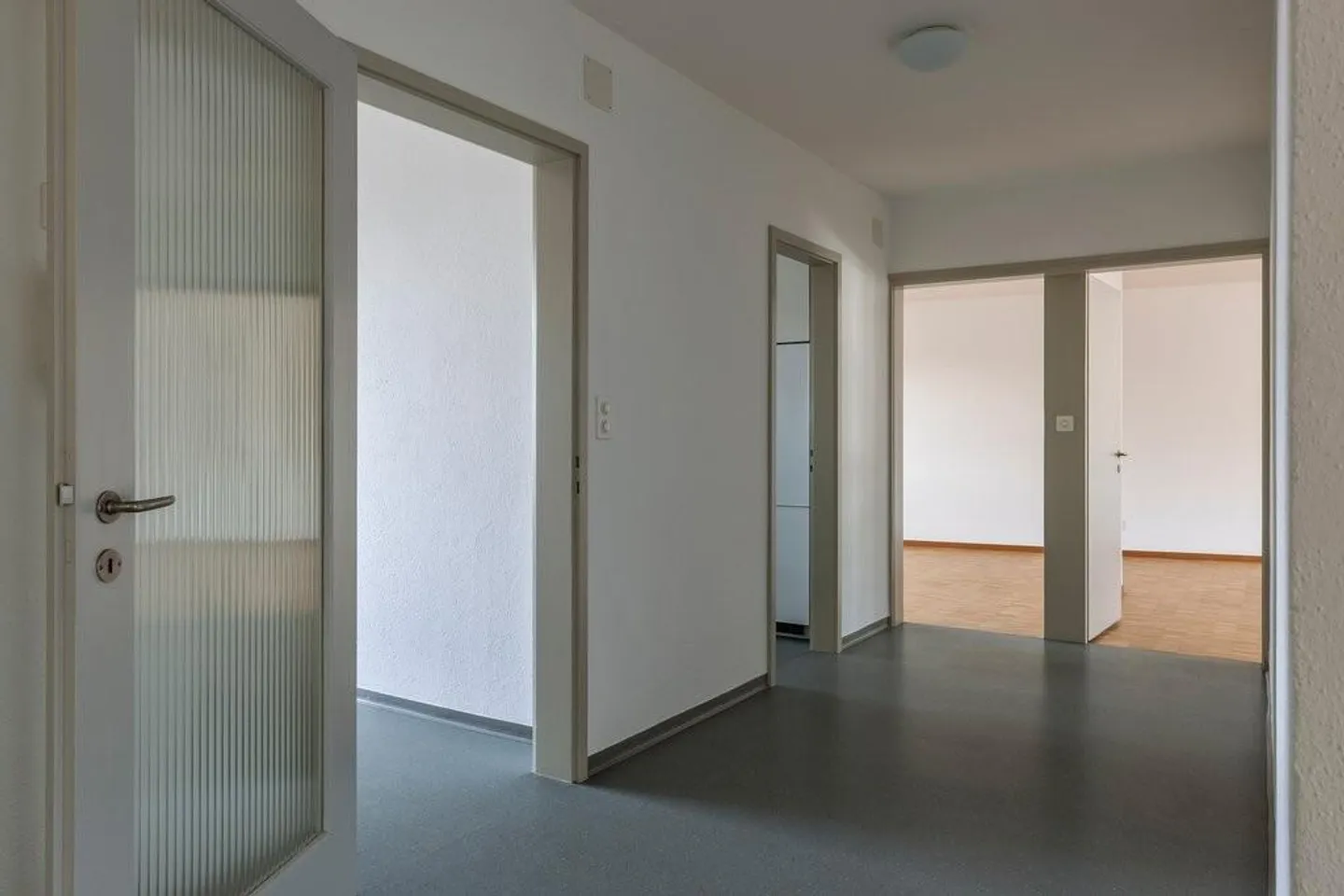 LOUER SANS CAUTION - Appartement central et spacieux - Photo 7 sur 8