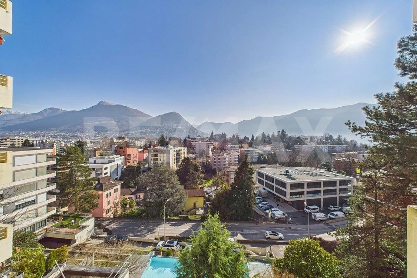 Appartement 4 ½ pièces avec vue imprenable sur Lugano et le Monte Brè - Photo 3 sur 13