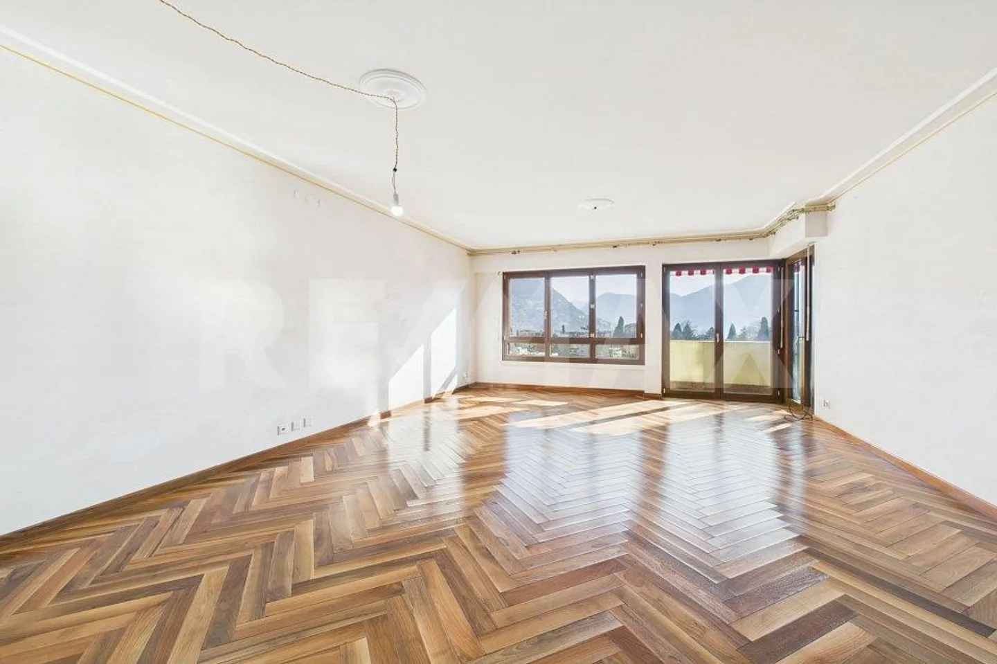 Appartement 4 ½ pièces avec vue imprenable sur Lugano et le Monte Brè - Photo 13 sur 13