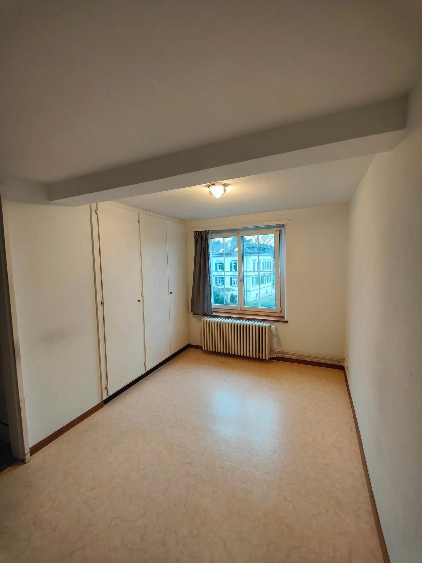 Appartement 1 pièce au 3ème étage près de la gare de Uetikon am See - Photo 2 sur 6