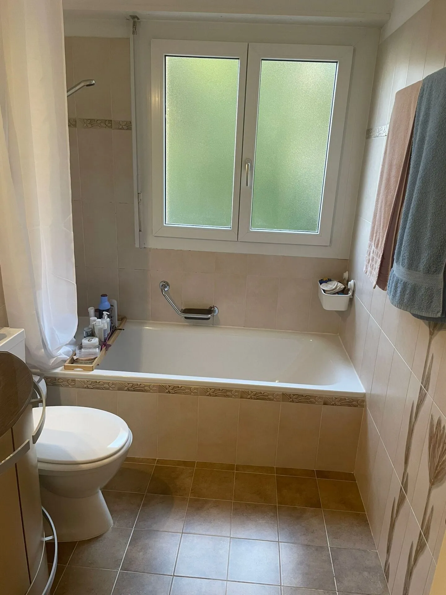 Helles, gut strukturiertes Apartment: auch für Einkommen - Foto 8 von 12