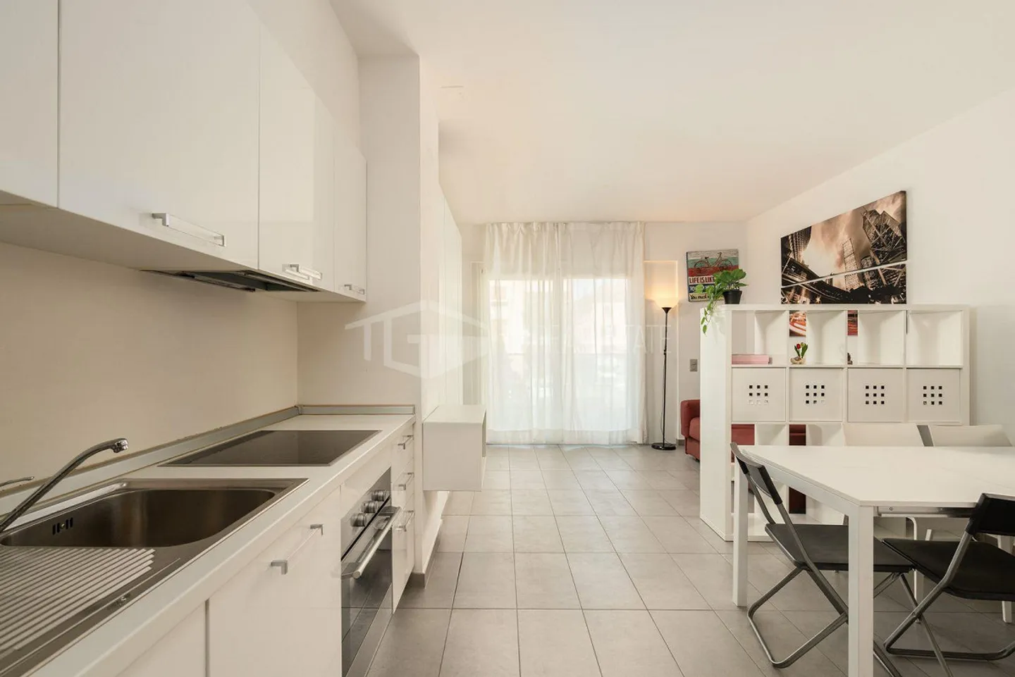 MONOLOCALE AMMOBILIATO A CASSARATE | FURNISHED STUDIO APARTMENT IN ... - Foto 7 di 12