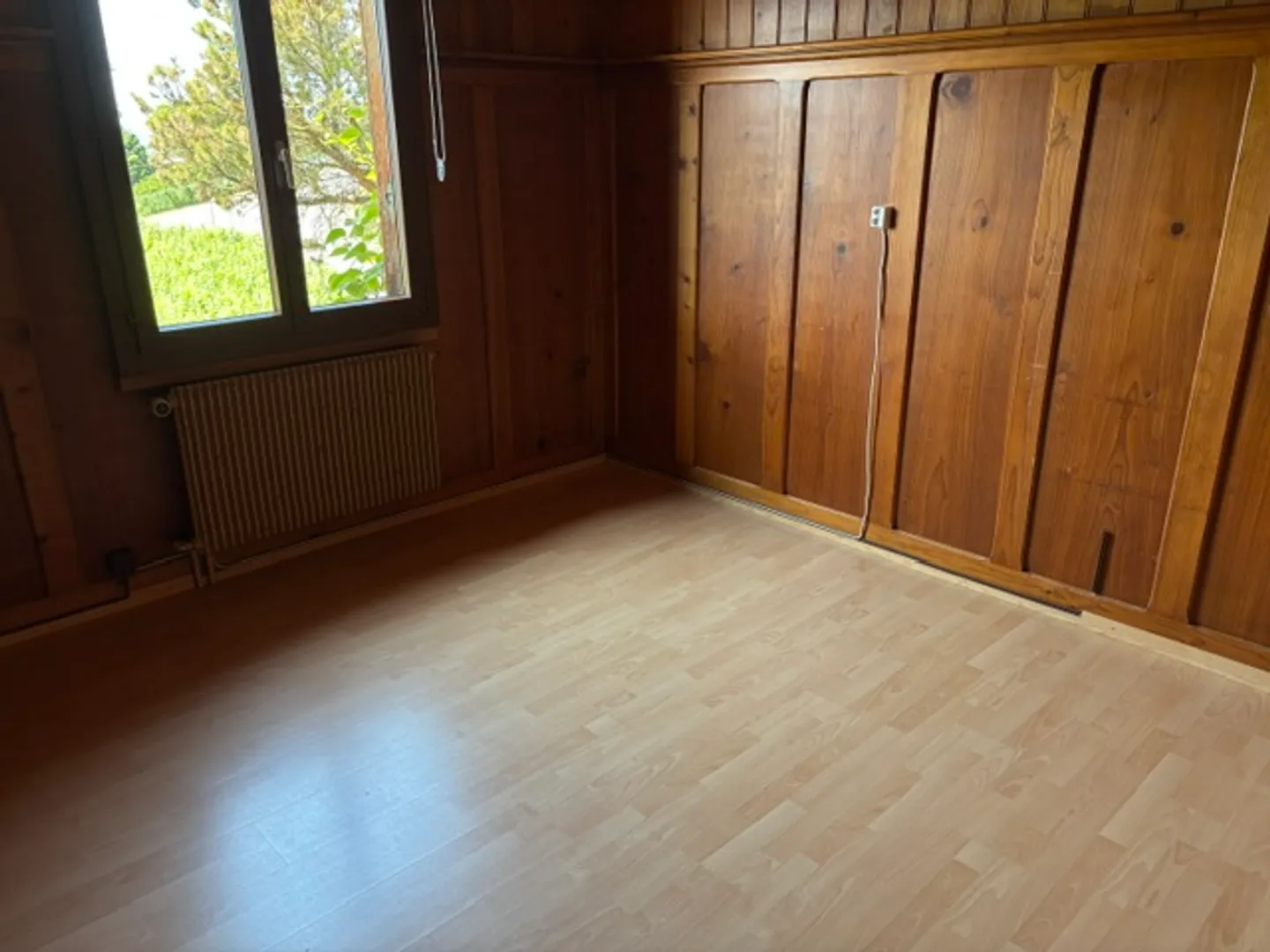 Chalet Charmant avec Jardin - Photo 3 sur 10