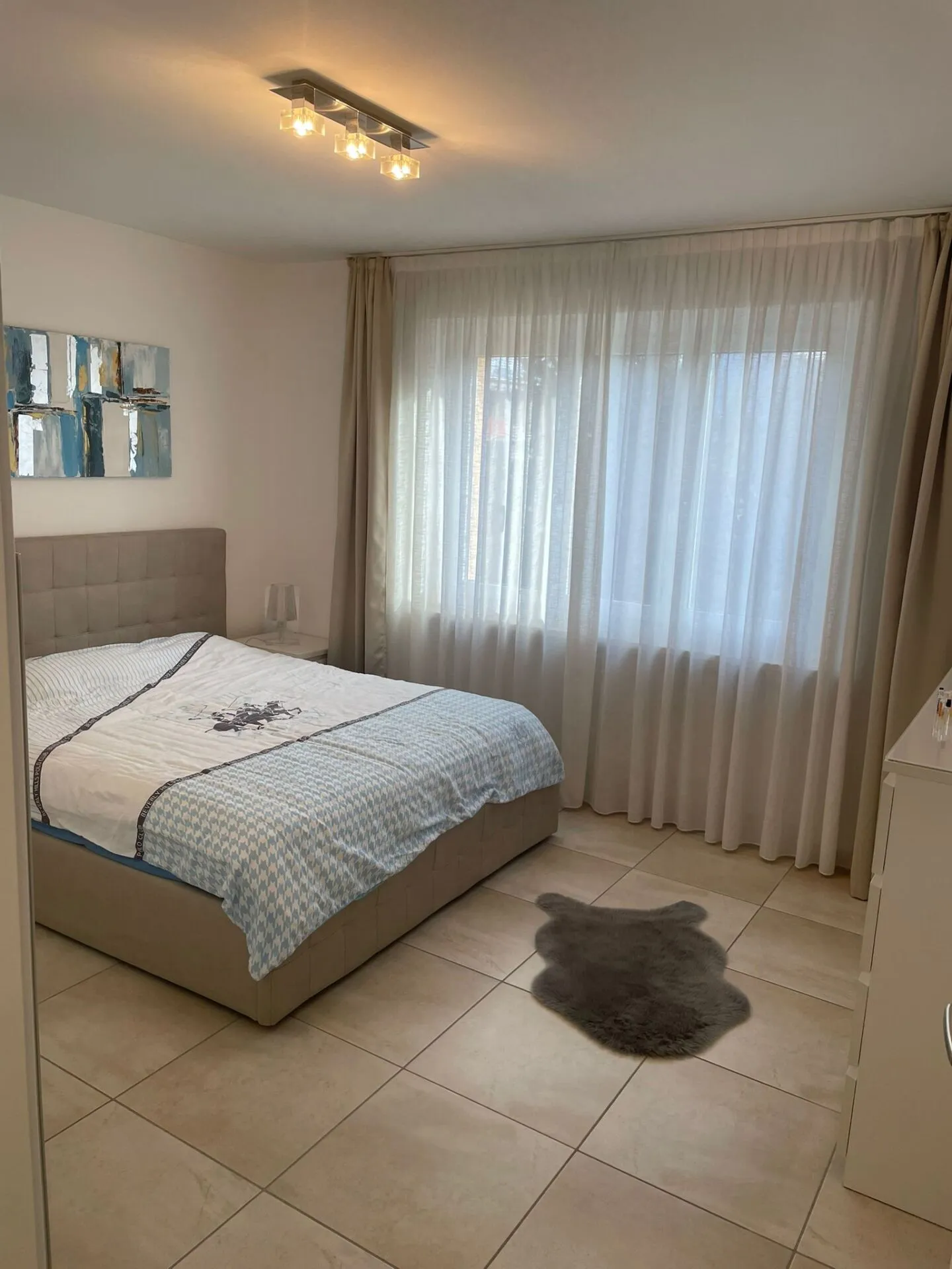 Helles, gut strukturiertes Apartment: auch für Einkommen - Foto 10 von 12