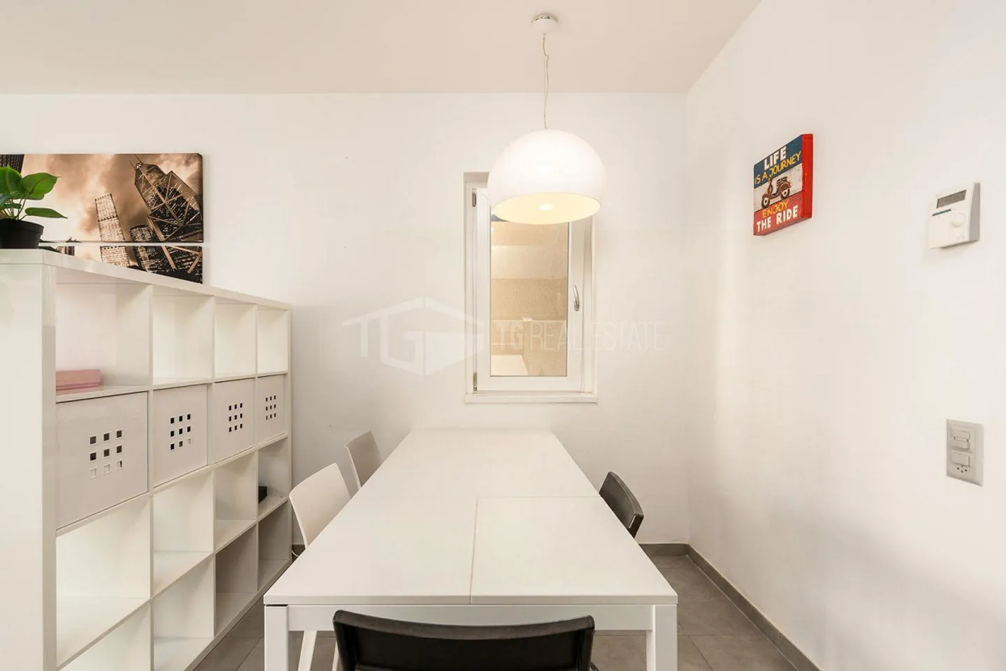 MONOLOCALE AMMOBILIATO A CASSARATE | FURNISHED STUDIO APARTMENT IN ... - Foto 9 di 12