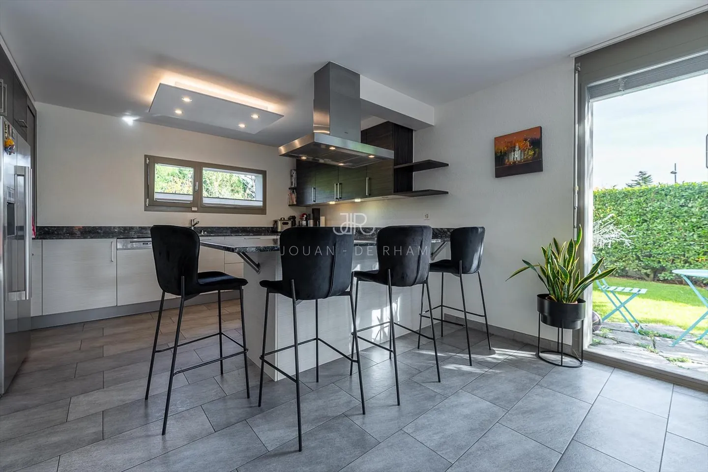 Stepped house for sale - Photo 8 of 13