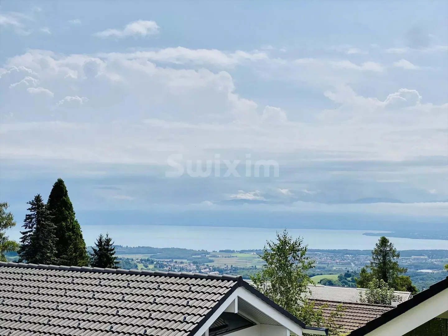 Casa luminosa e tranquilla con vista sul lago - Foto 1 di 13