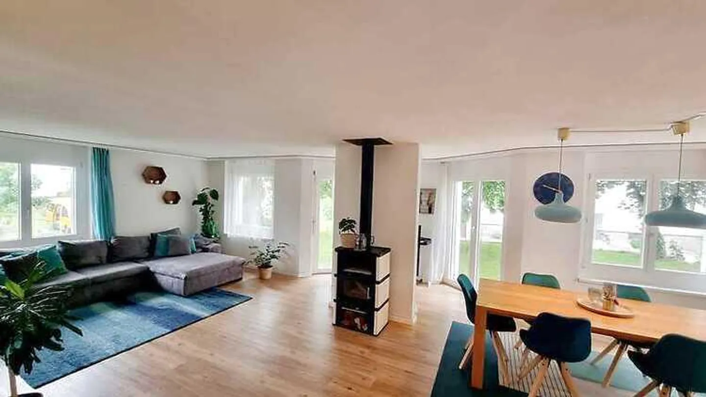 4½ ROOM HOUSE IN FRAUBRUNNEN (BE), FURNISHED, TEMPORARY - Photo 2 of 9