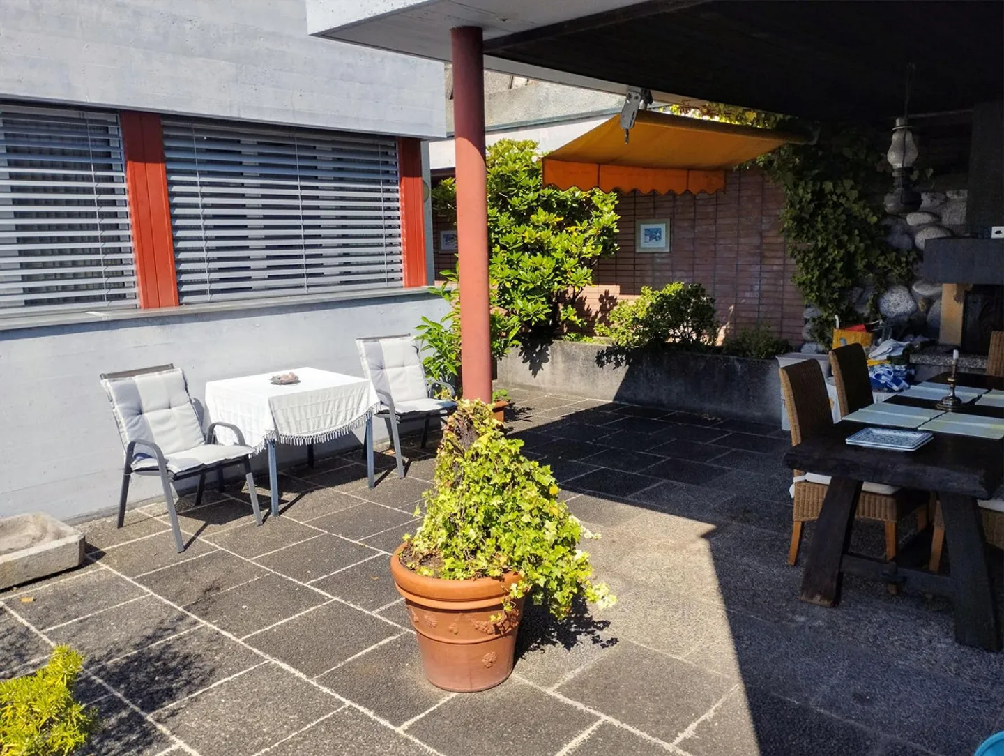 MURALTO – Appartamento elegante con piscina privata e vista lago mozzafiato - Foto 6 di 28