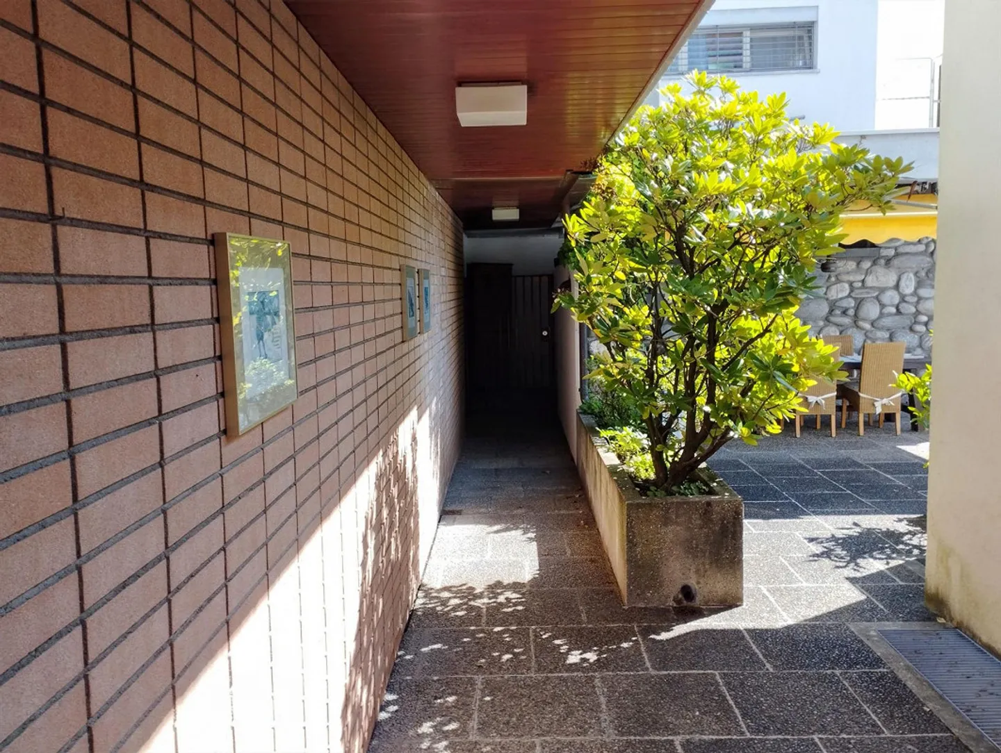 MURALTO – Appartamento elegante con piscina privata e vista lago mozzafiato - Foto 8 di 28