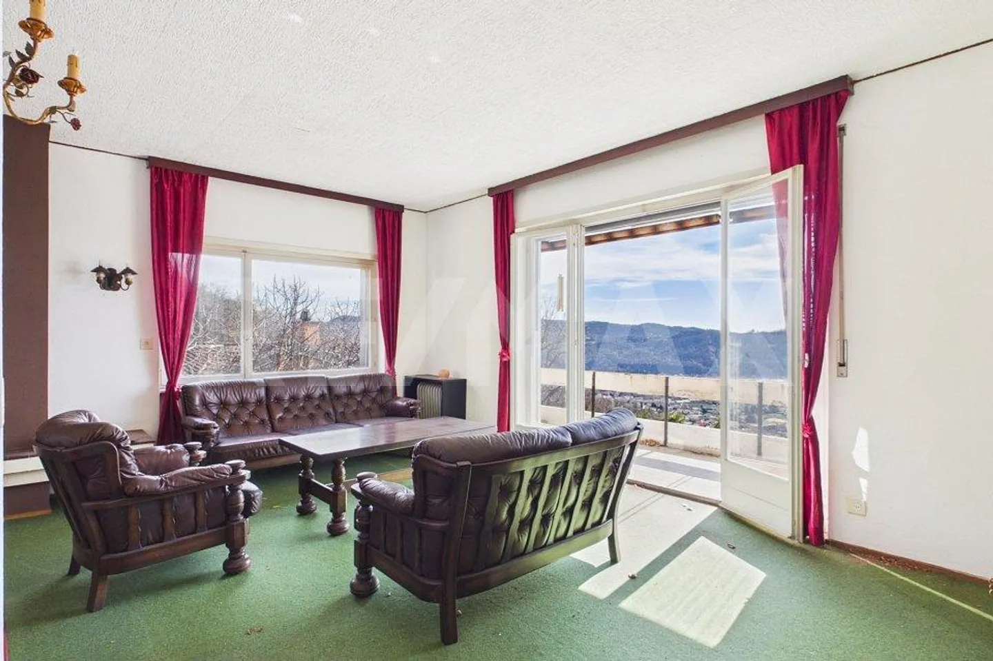 La vue ? Spectaculaire ! Le potentiel ? Encore plus. - Photo 5 sur 10