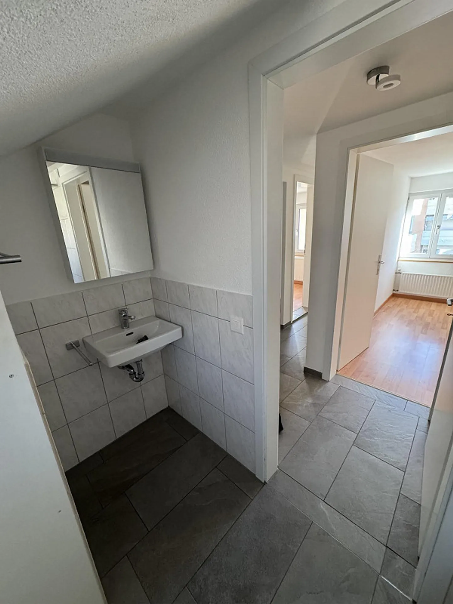 Beautiful 3-room apartment seeks new tenant - Photo 4 of 5