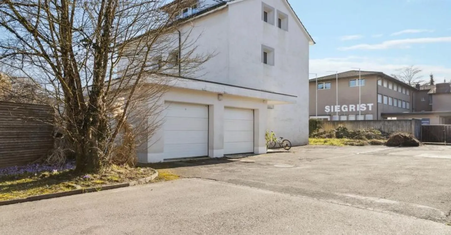 Immeuble locatif situé en position centrale à Langenthal - Foto 1 von 10