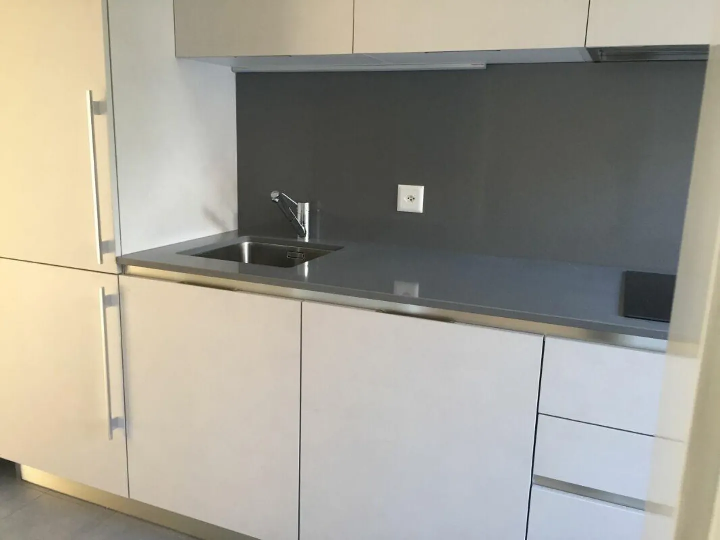 APPARTEMENT RÉNOVÉ DE 3.5 PIÈCES - EXCELLENTE POSITION - Photo 4 sur 13