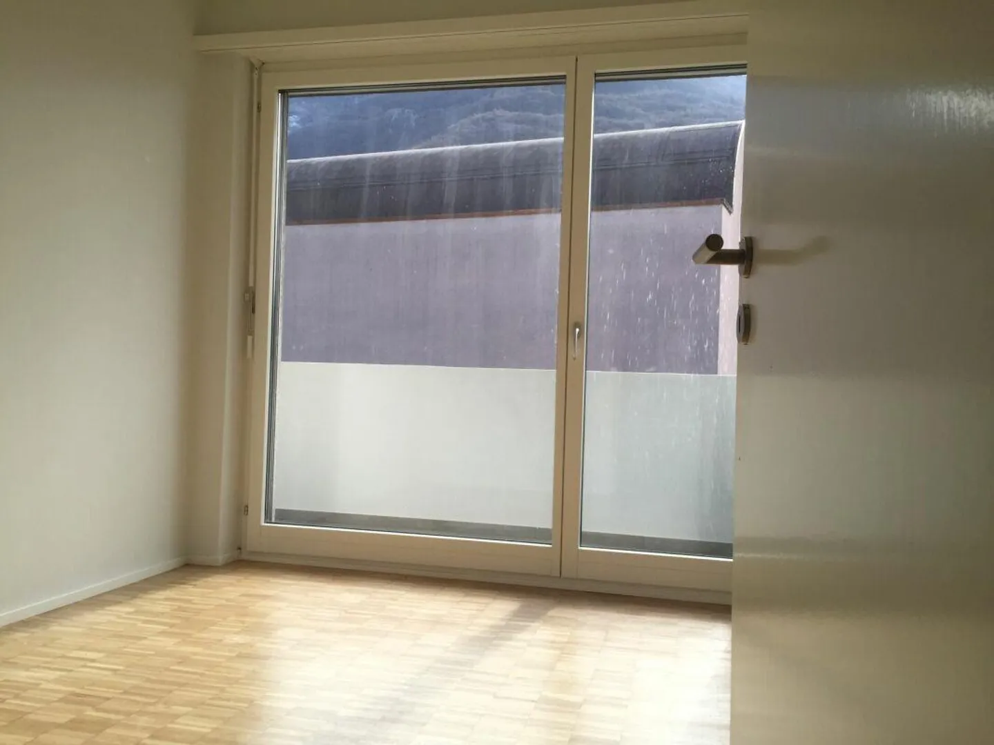 APPARTEMENT RÉNOVÉ DE 3.5 PIÈCES - EXCELLENTE POSITION - Photo 8 sur 13