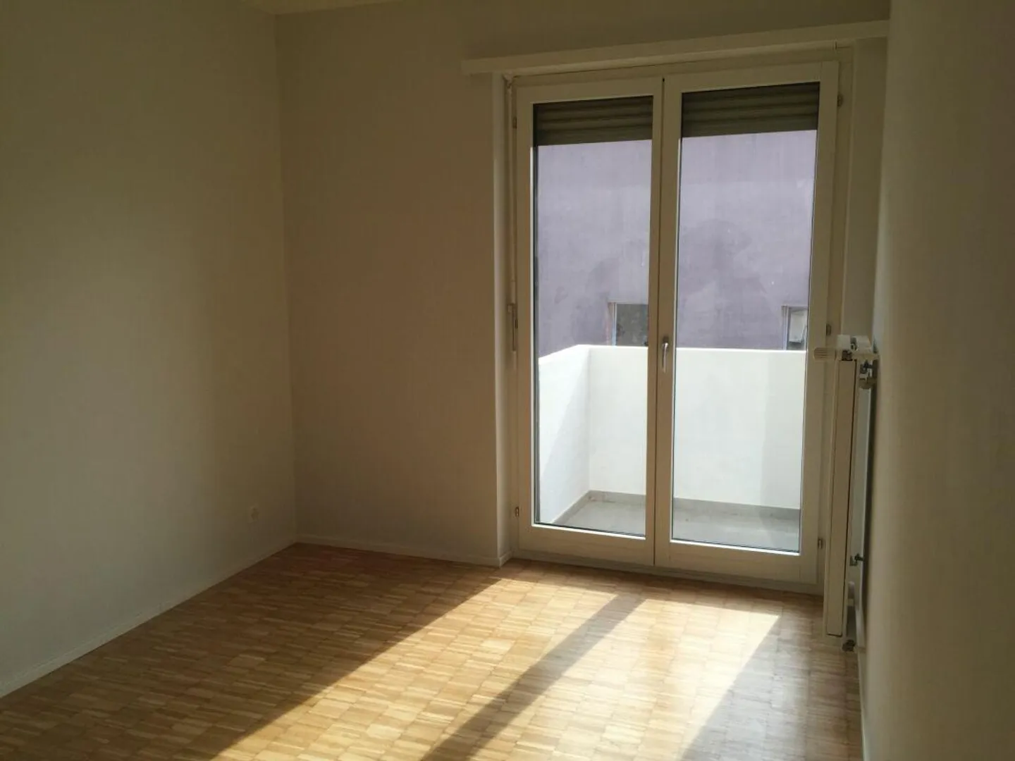 APPARTEMENT RÉNOVÉ DE 3.5 PIÈCES - EXCELLENTE POSITION - Photo 9 sur 13