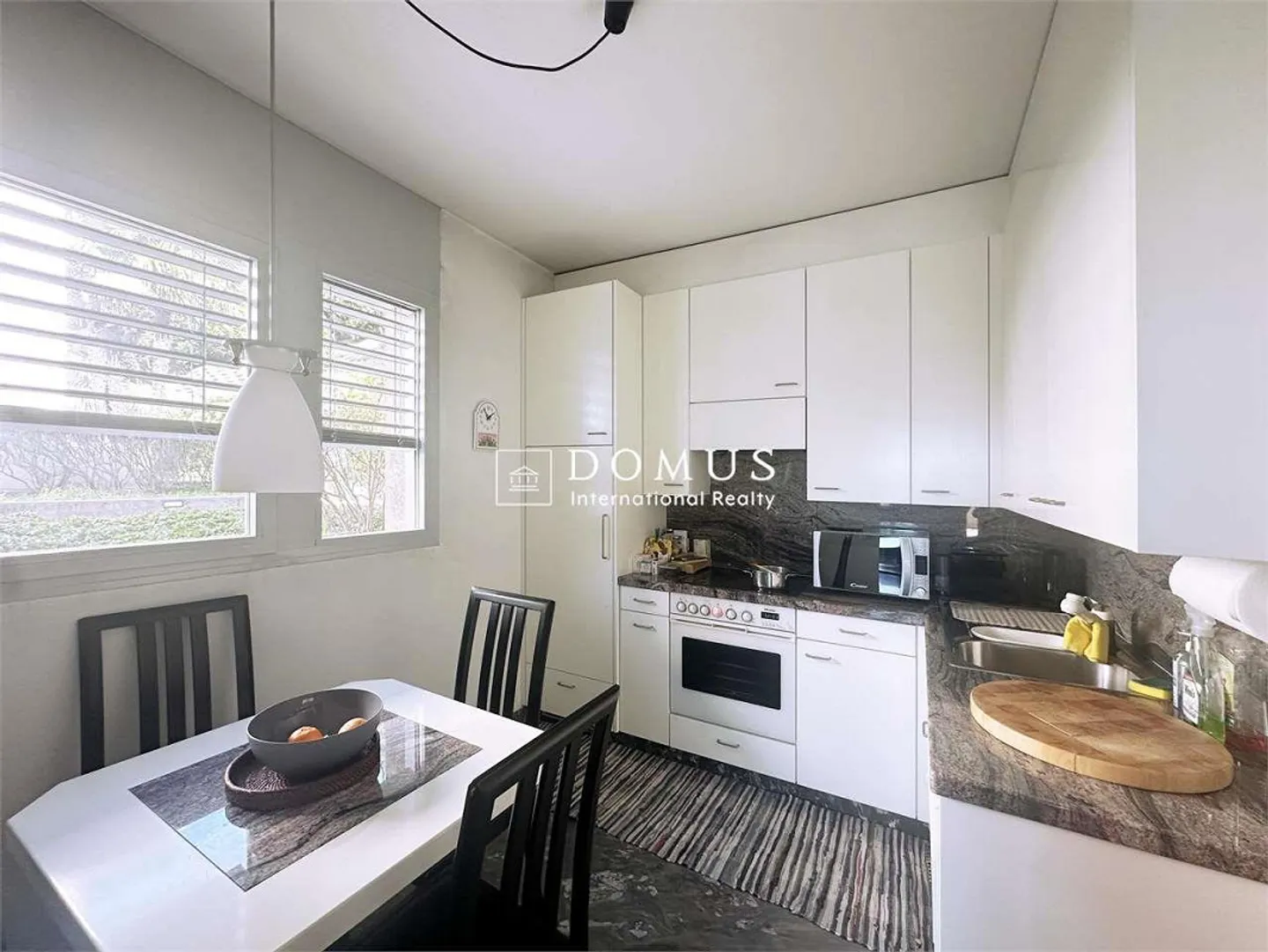 Appartamento elegante con vista lago - Foto 6 di 11