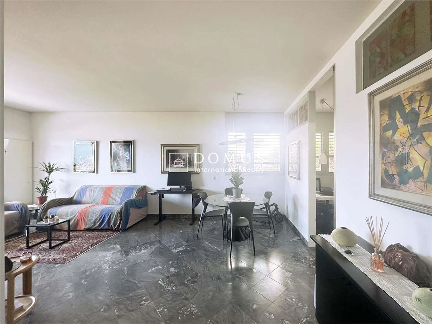 Appartamento elegante con vista lago - Foto 2 di 11