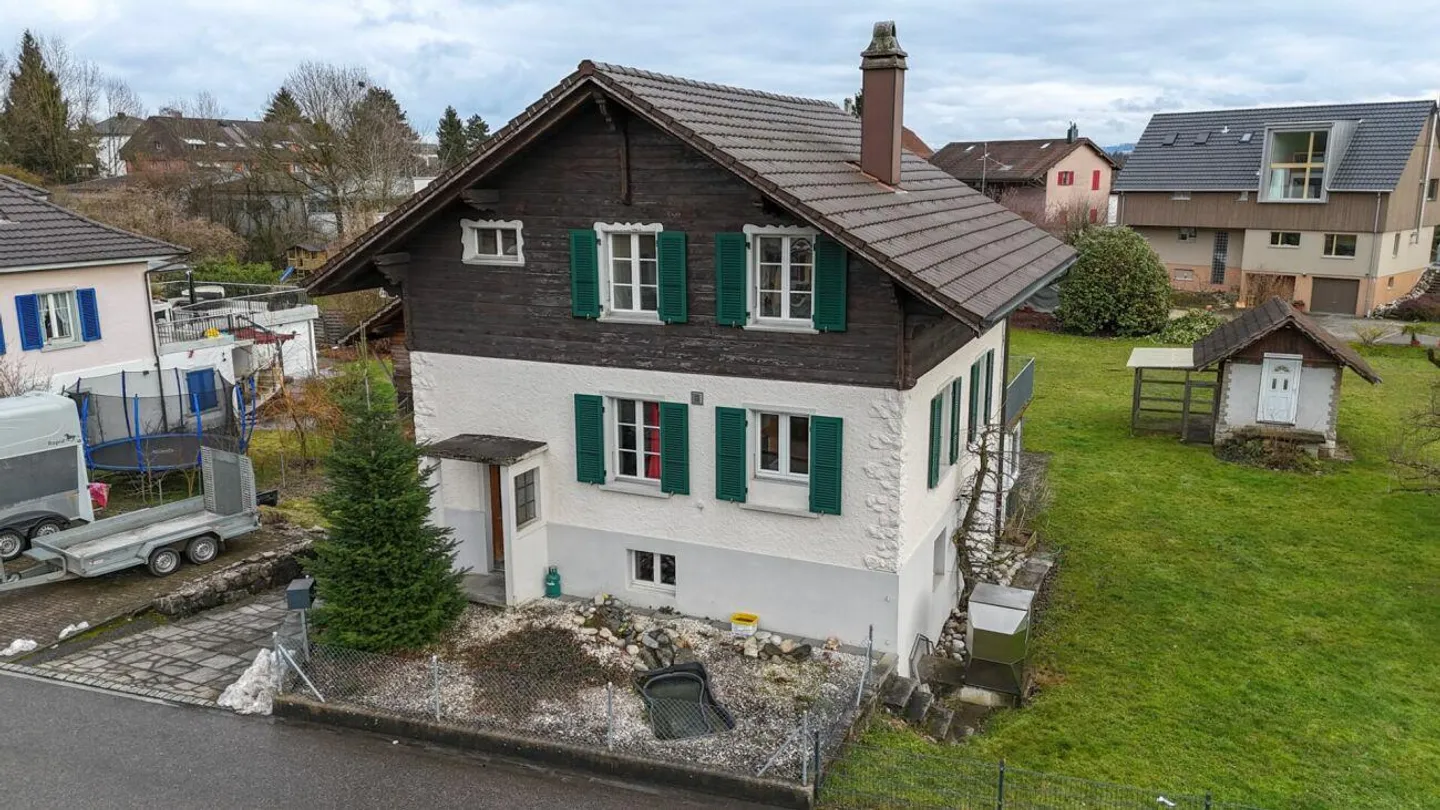 Single-family house with building land reserve - Living & Investing in Wiedlisbach - Photo 14 of 20