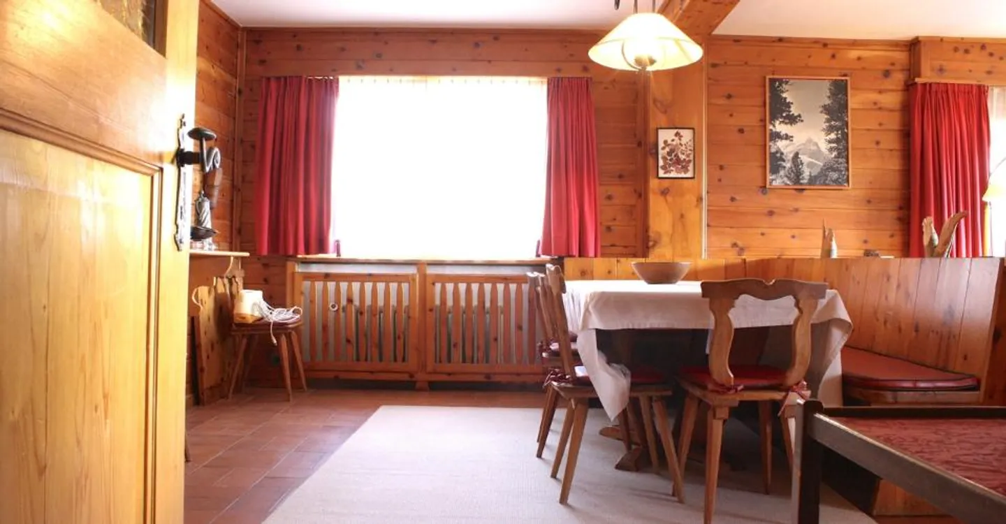 Chalet Charmant à Crans - Photo 3 sur 12