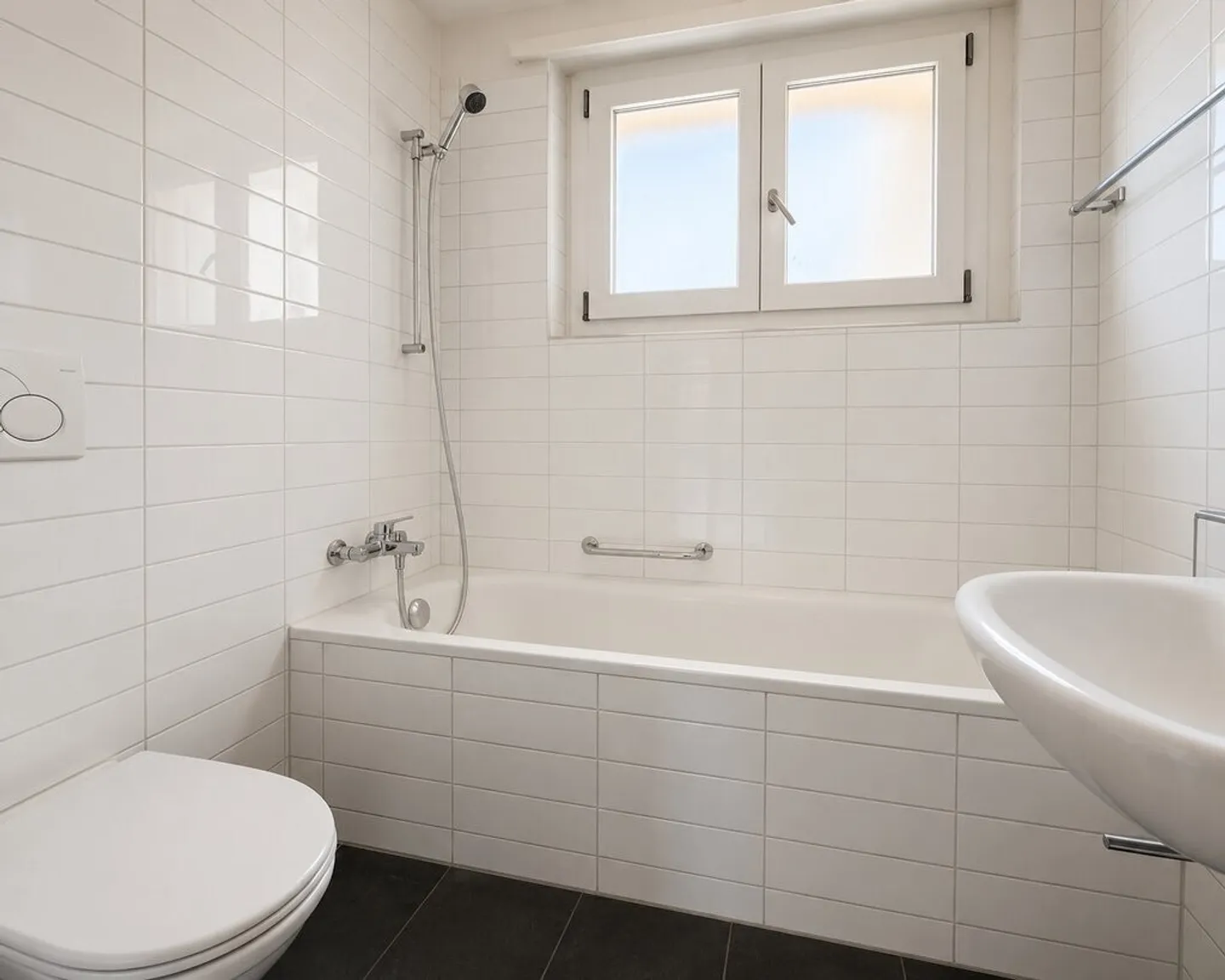 Perfect home for family - spacious, modern and cozy - Photo 8 of 10