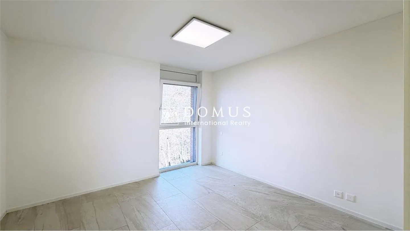 Bright 3.5-room apartment with 40 sqm hobby room - Photo 7 of 11