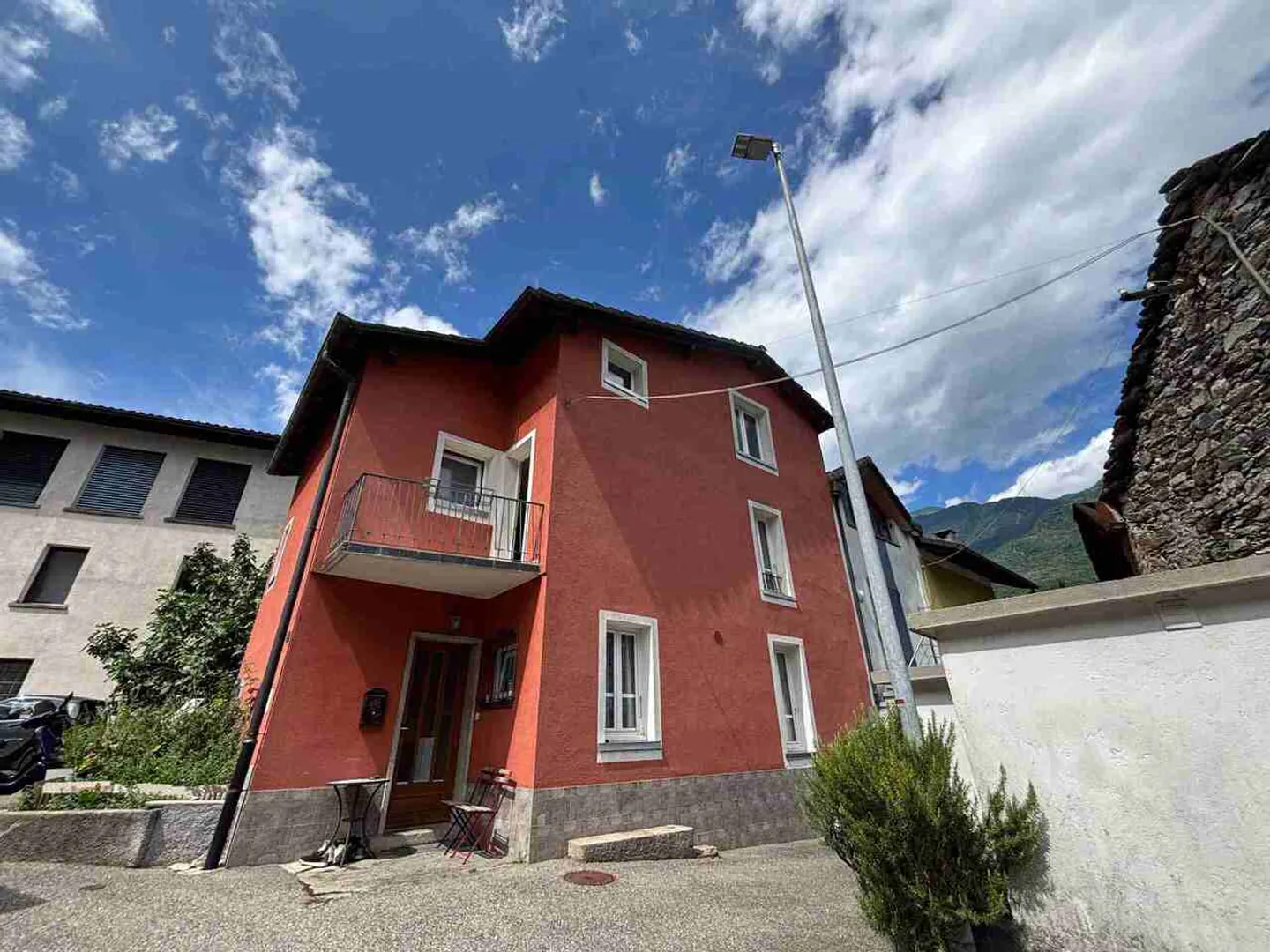 Vente de maison individuelle - Gnosca (Bellinzone) - Photo 1 sur 13