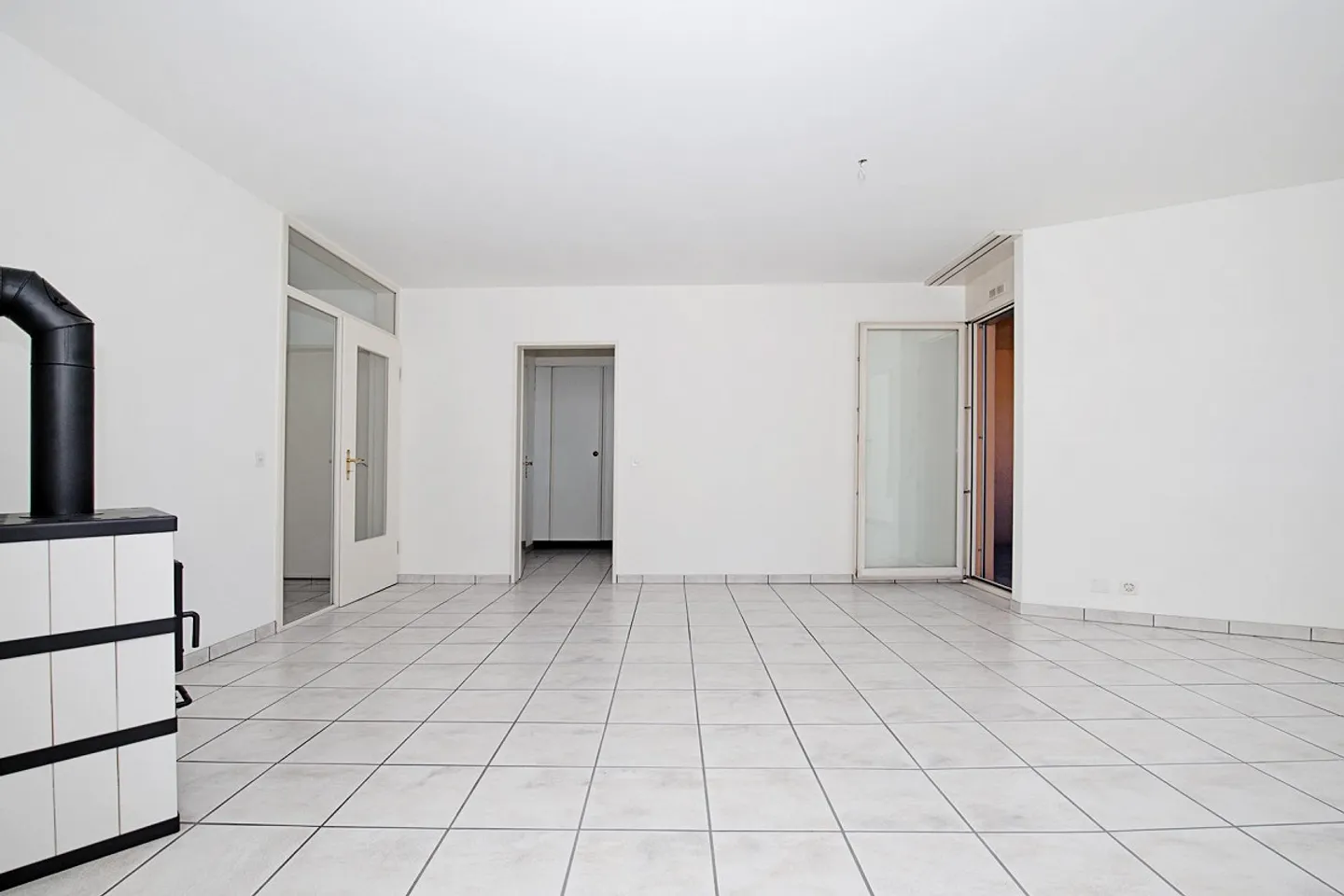 Appartement de jardin spacieux de 3,5 pièces - Photo 4 sur 11