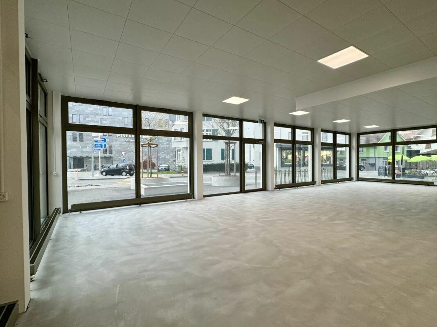 Hier fällt Ihr Unternehmen sofort ins Auge! - Foto 2 von 12