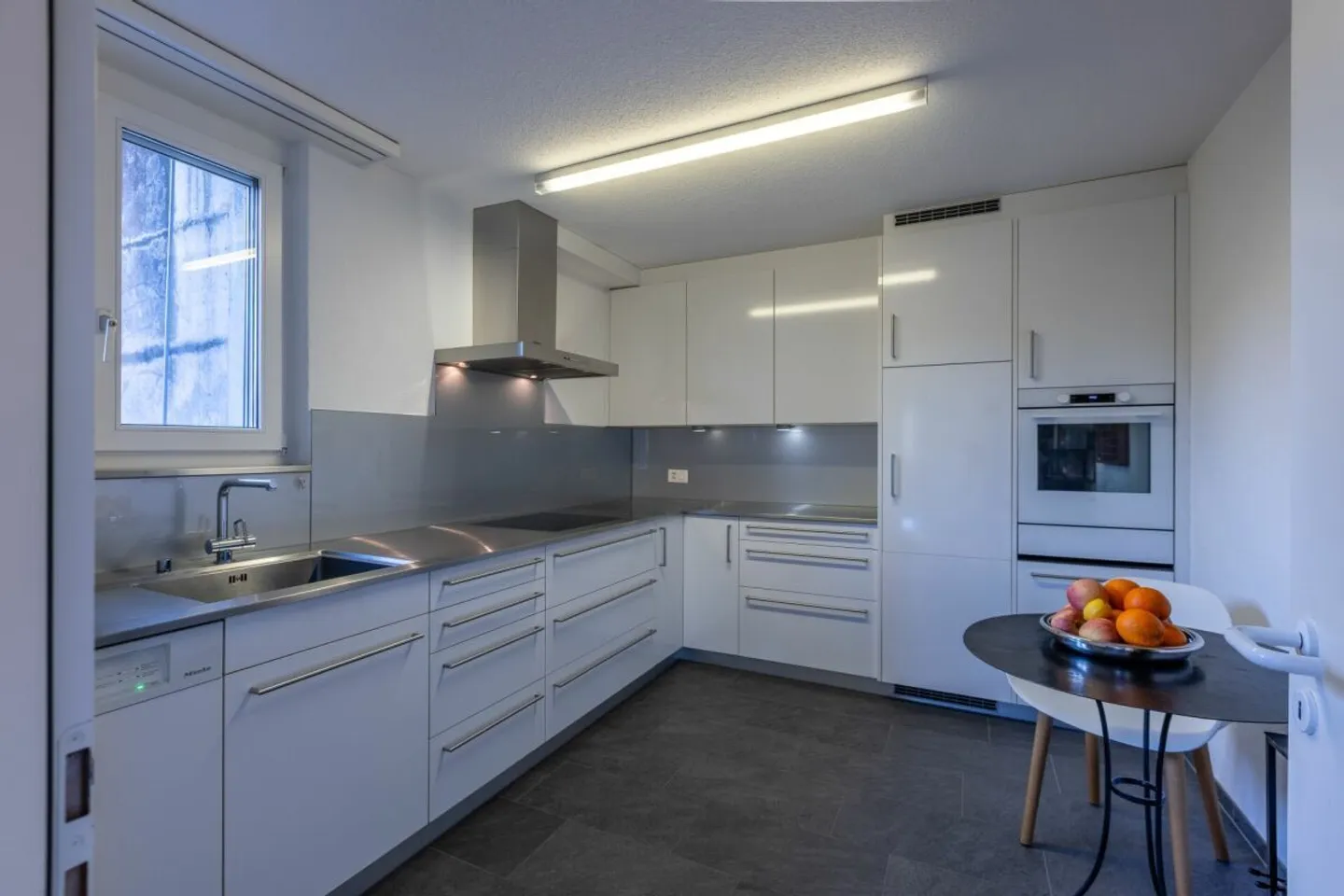 Large Sun Terrace plus Fireplace in Exclusive Terrace House near Lindli - Photo 13 of 41