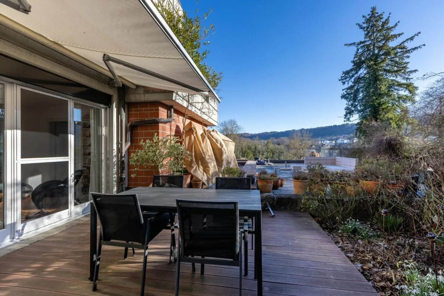 Large Sun Terrace plus Fireplace in Exclusive Terrace House near Lindli - Photo 3 of 41