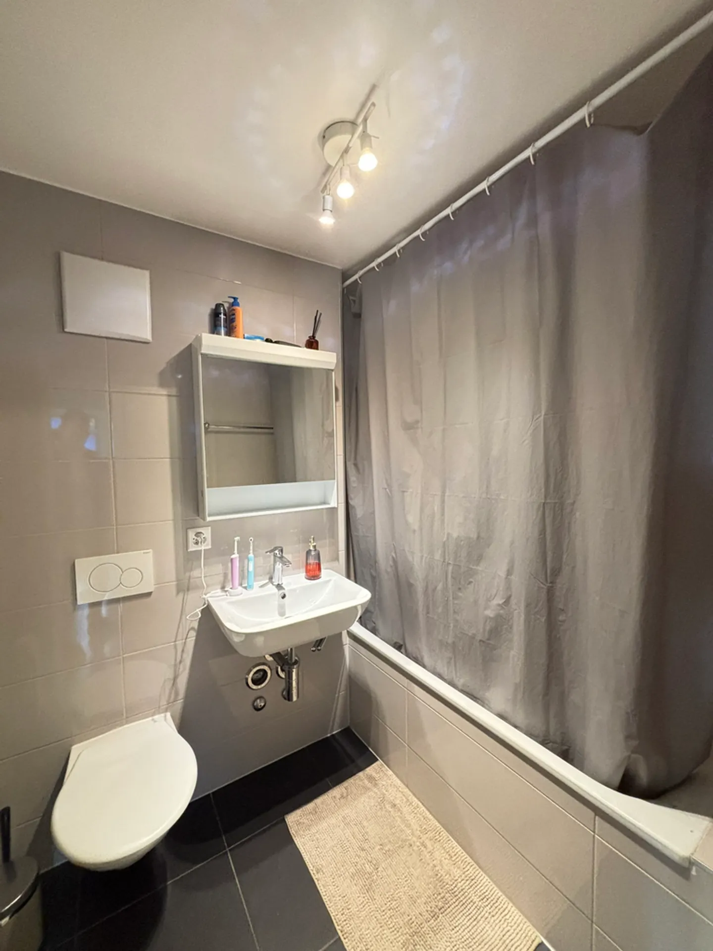 Appartement moderne à Lausanne - Photo 6 sur 6