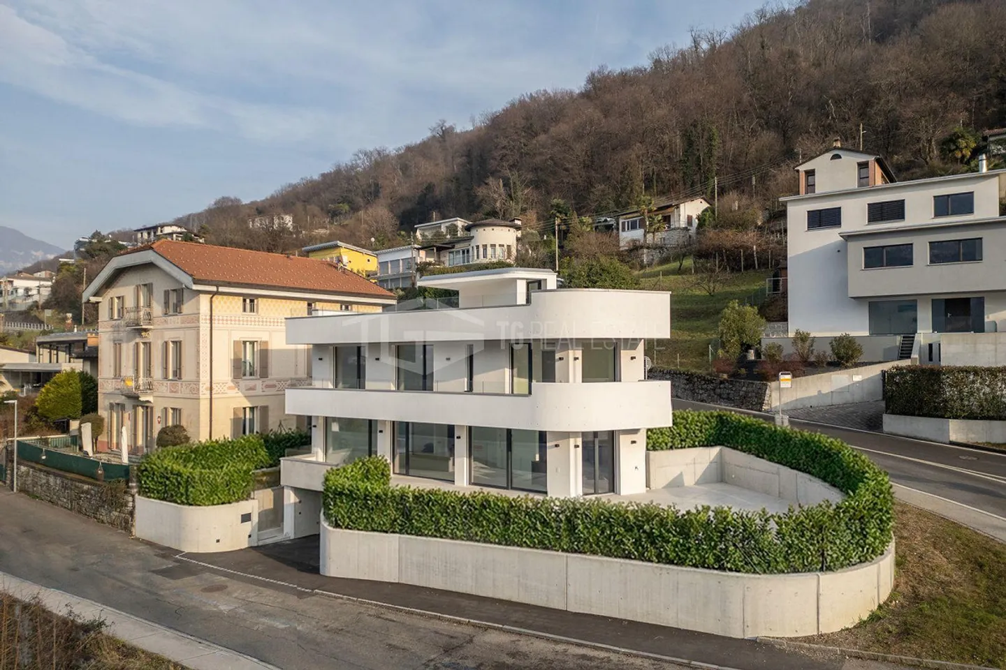 Moderne Villa mit Seeblick - Foto 13 von 13
