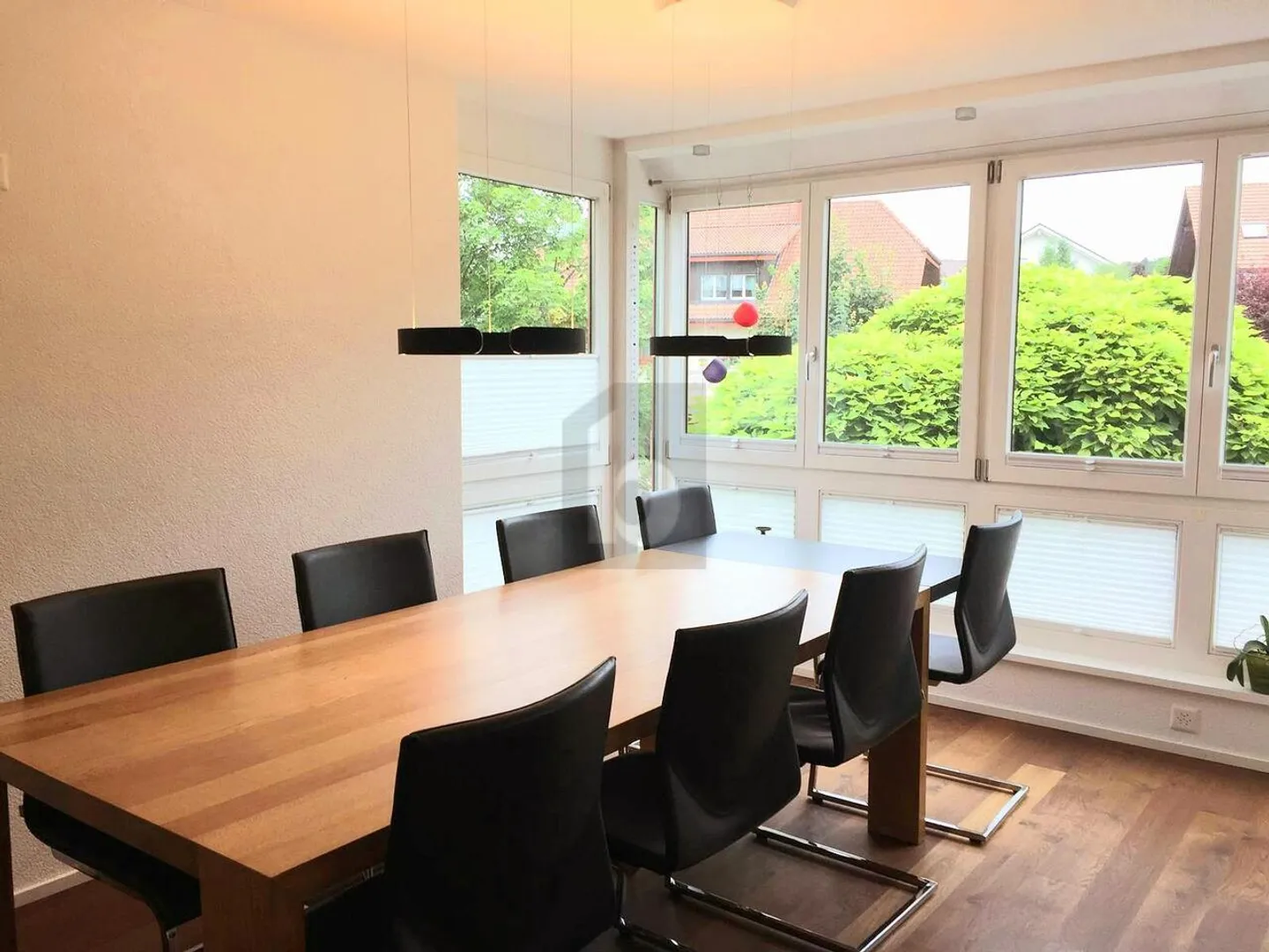 Charming and Quiet with Idyllic Garden - Photo 5 of 6