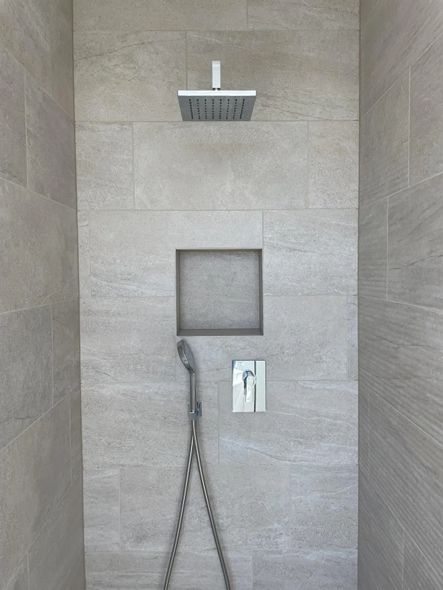 NOUVEAU: Maison individuelle spacieuse, moderne et lumineuse! - Photo 11 sur 21