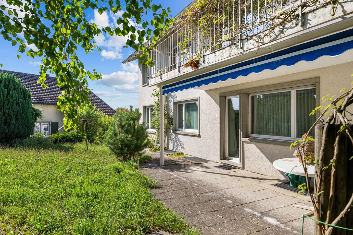 Charmantes Einfamilienhaus mit Garten - Foto 13 von 16