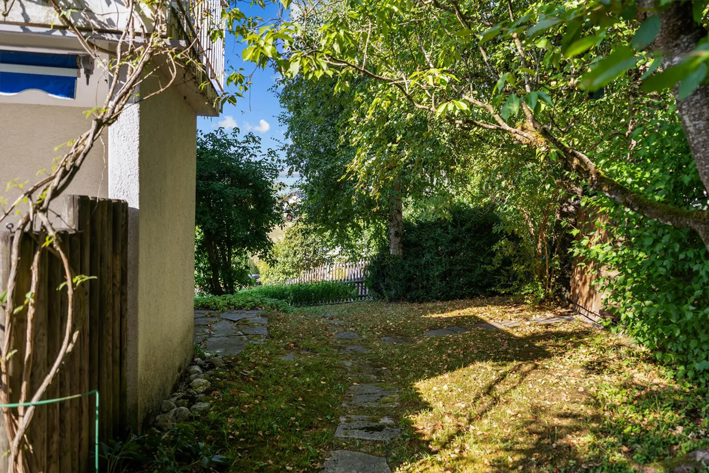 Charmantes Einfamilienhaus mit Garten - Foto 14 von 16