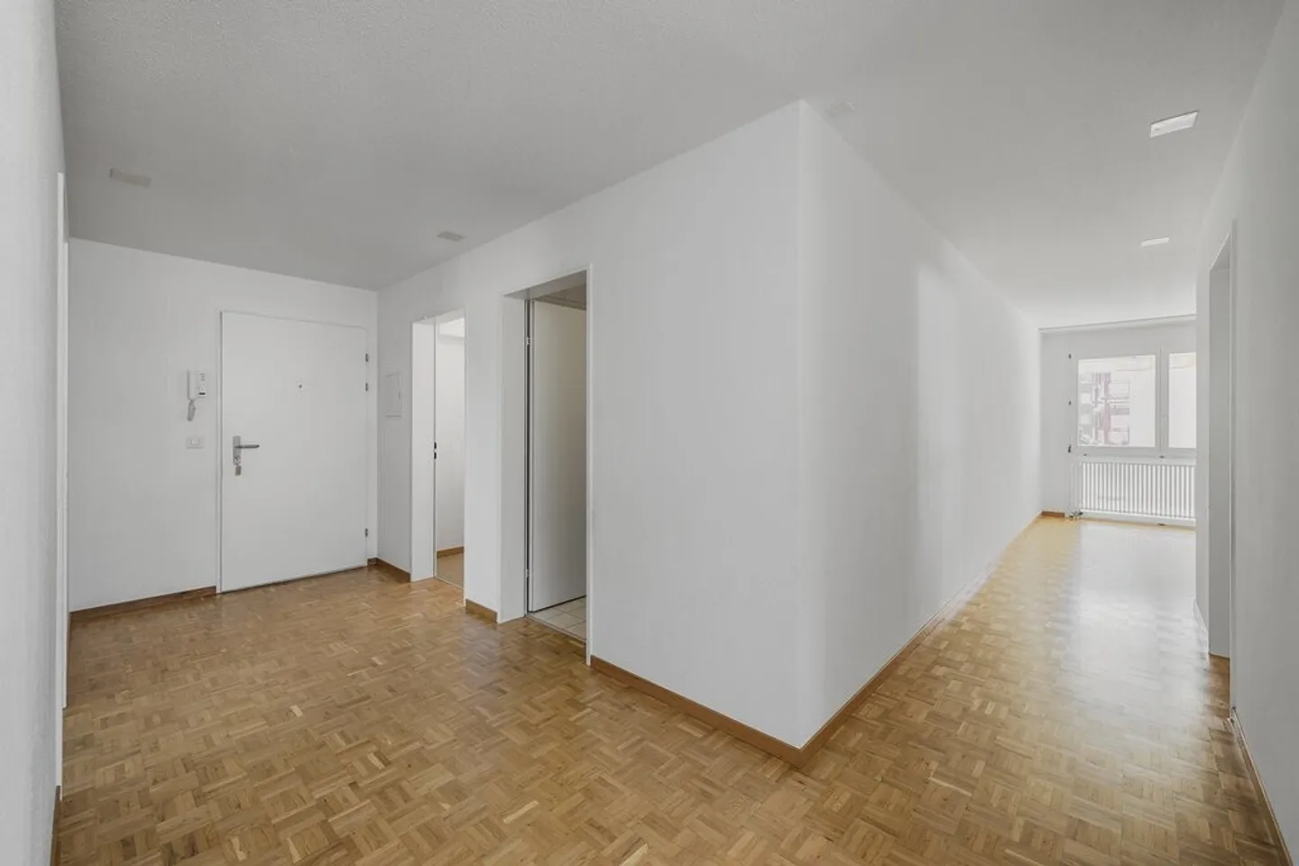Geräumige 4.5 Zimmer Wohnung - Foto 5 von 8