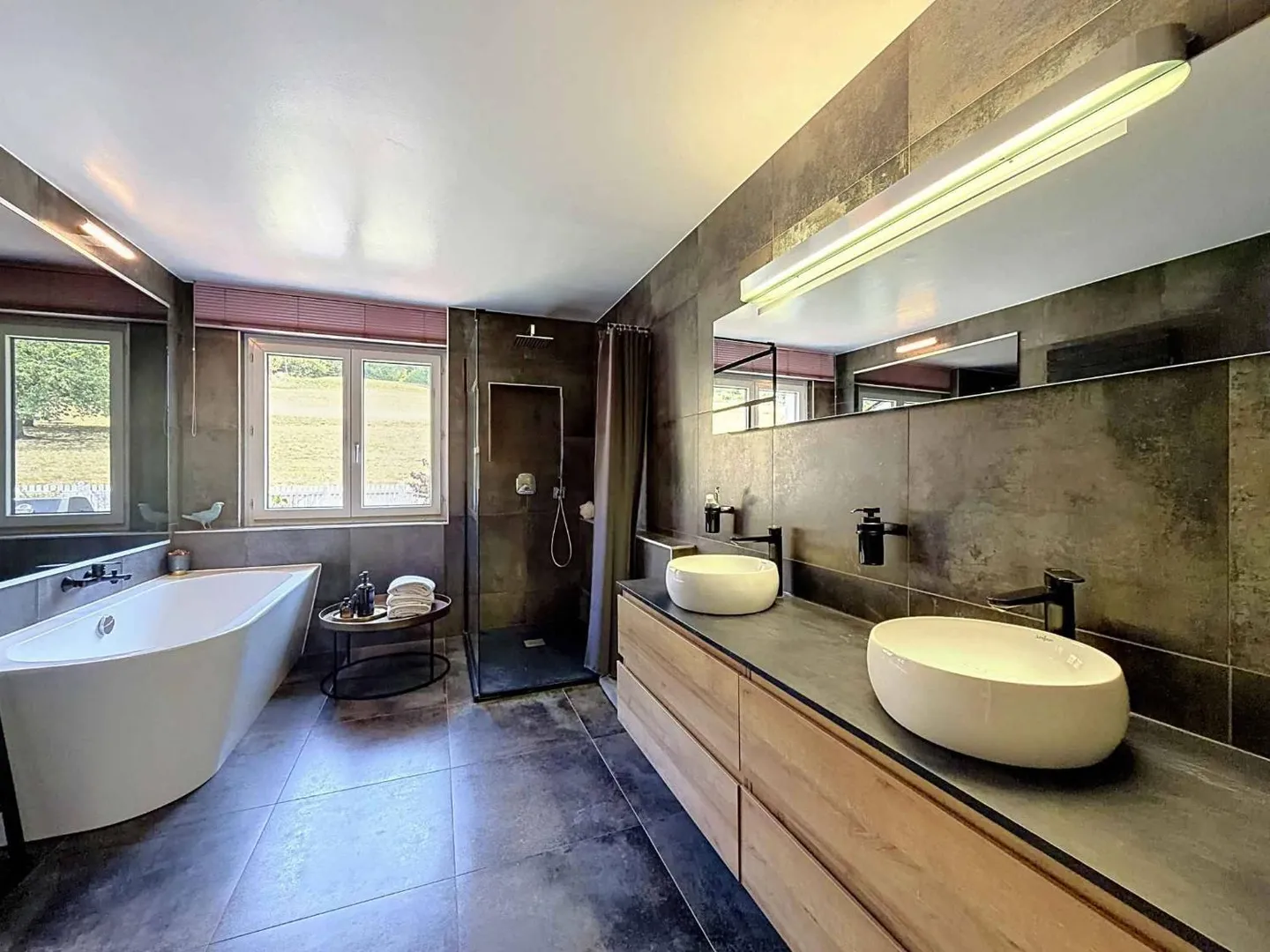 Elegant Family Home with Pool - Photo 9 of 13