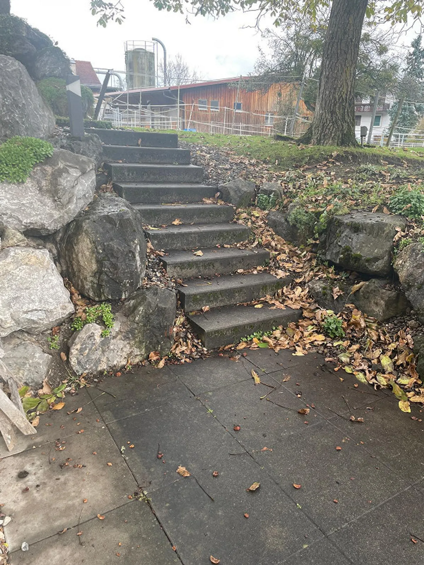 Vollmöbliertes Apartment - Foto 1 von 9