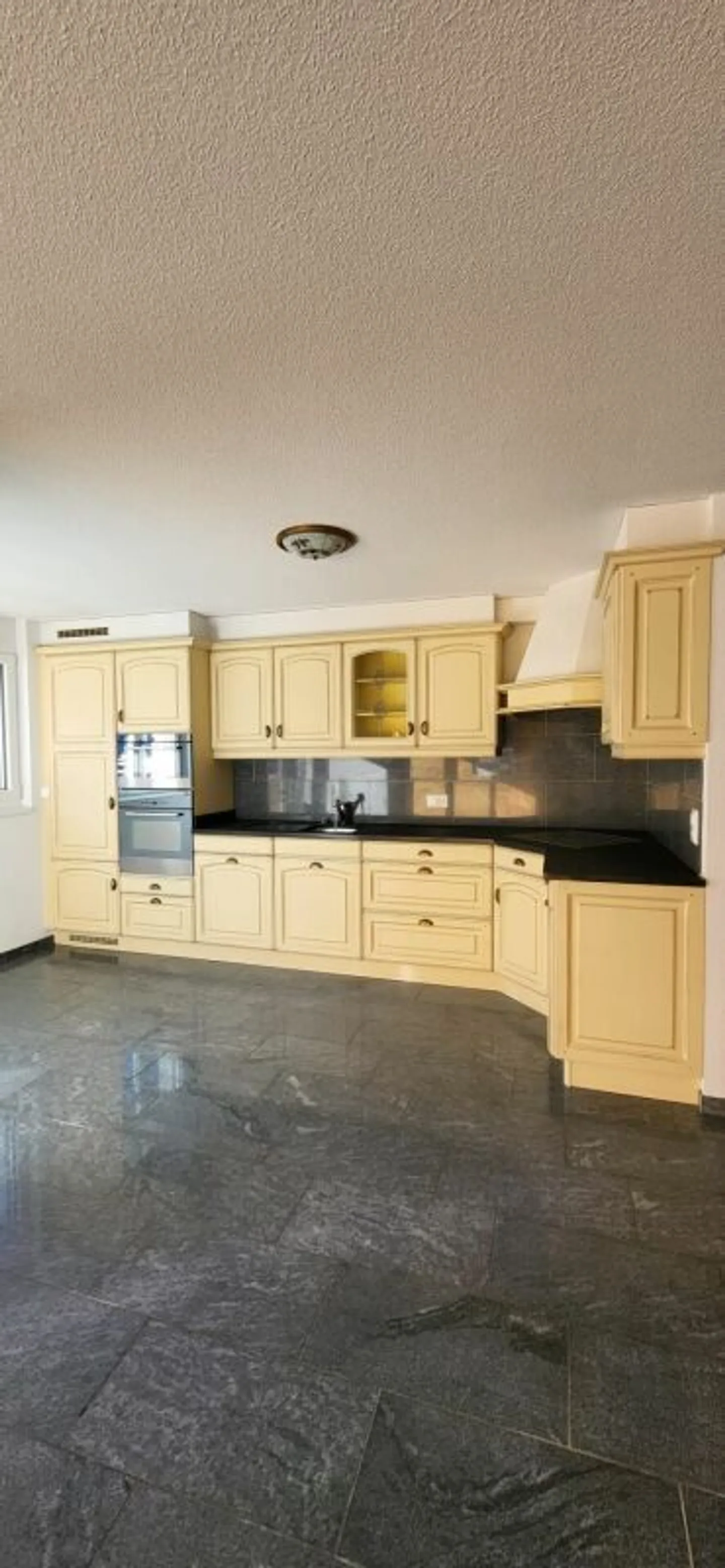 Dachgeschoss mit 3 Zimmern in der Gemeinde Saxon - Foto 5 von 16