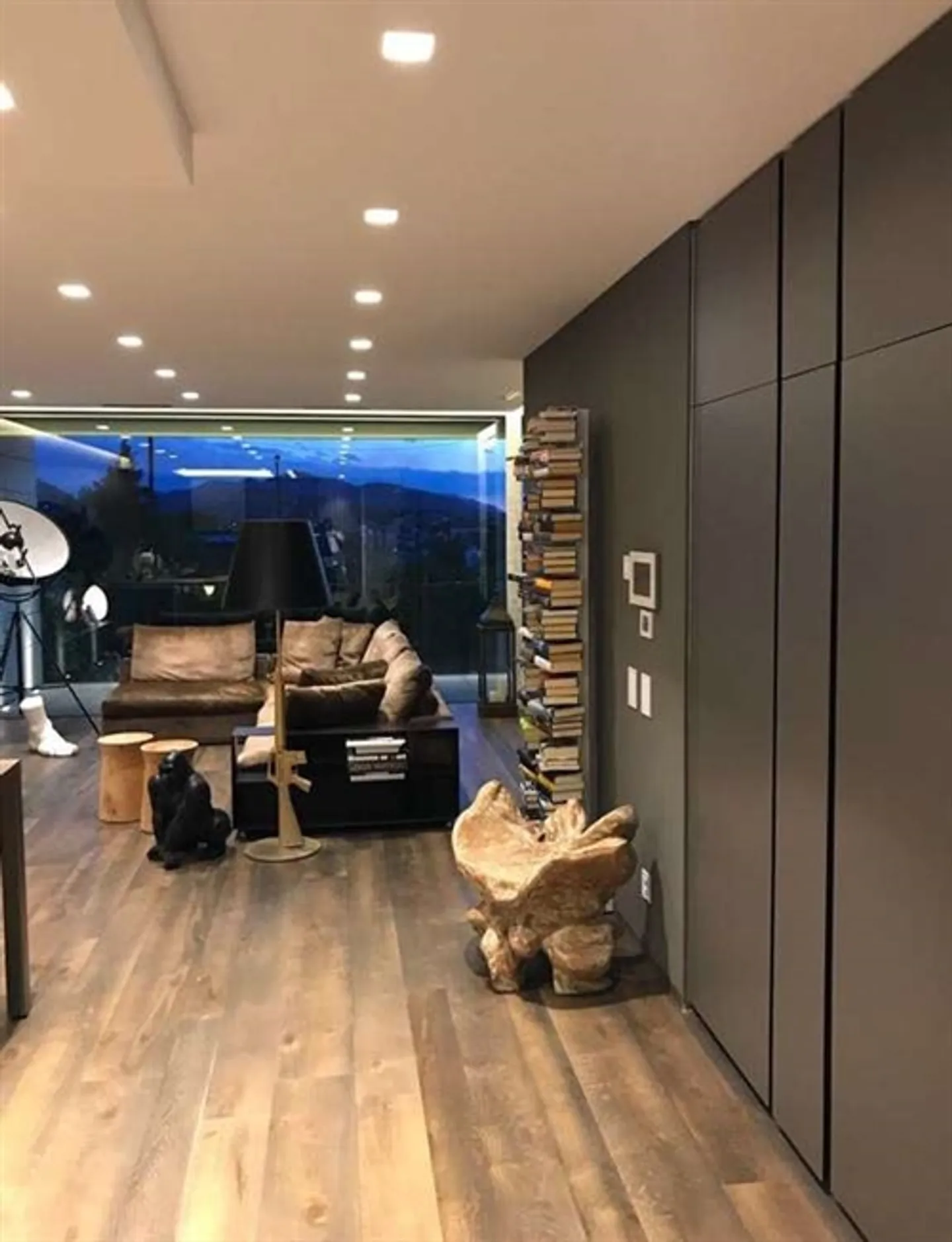 Un design élégant rencontre le bien-être privé – Appartement de jardin - Photo 4 sur 9