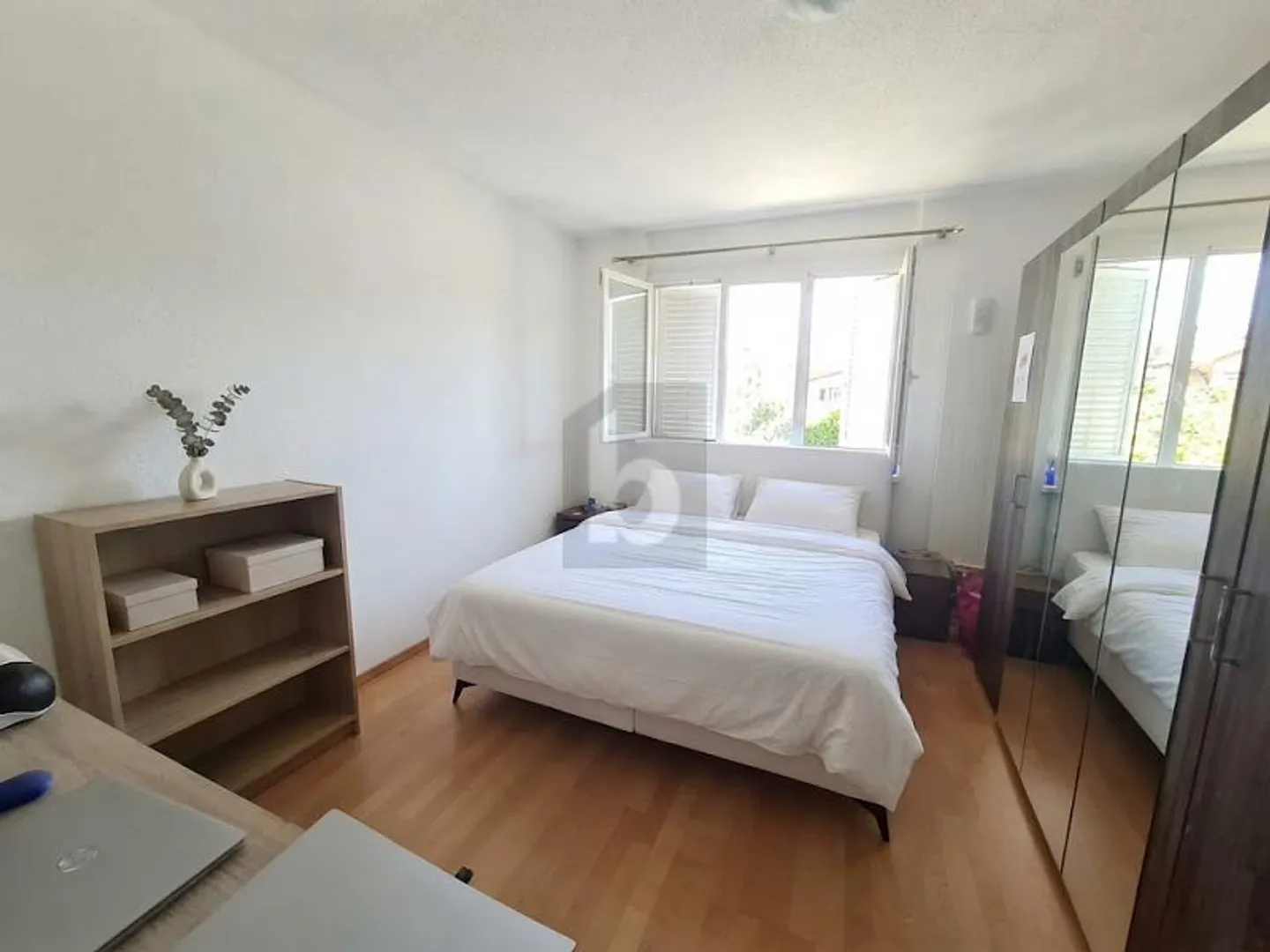 Appartement Charmant avec Jardin - Photo 3 sur 6