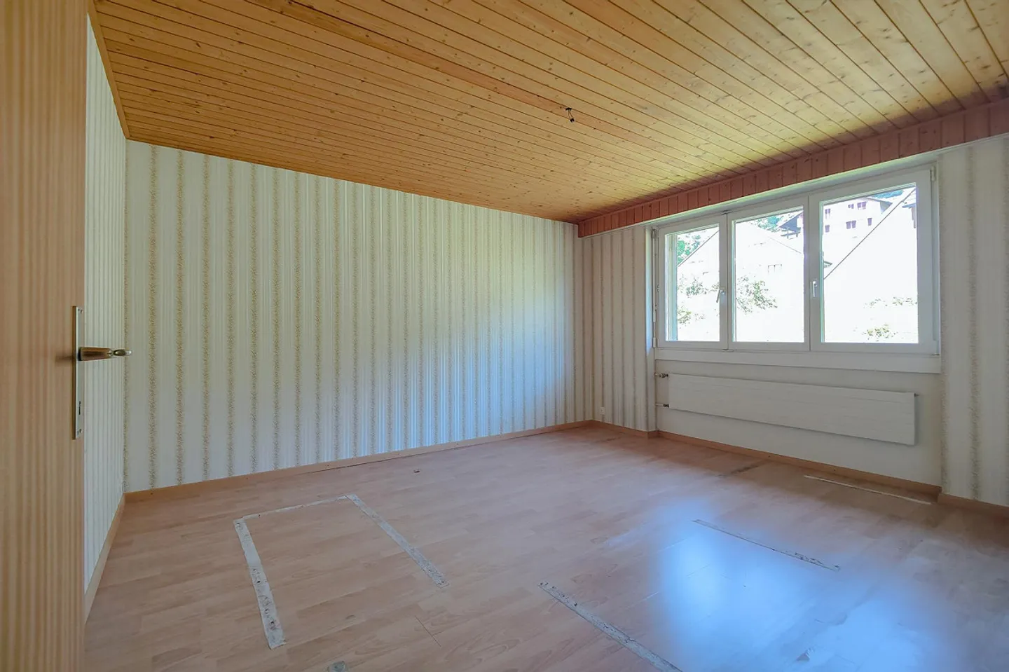 Maison individuelle de 5,5 pièces avec garage double - Photo 10 sur 18
