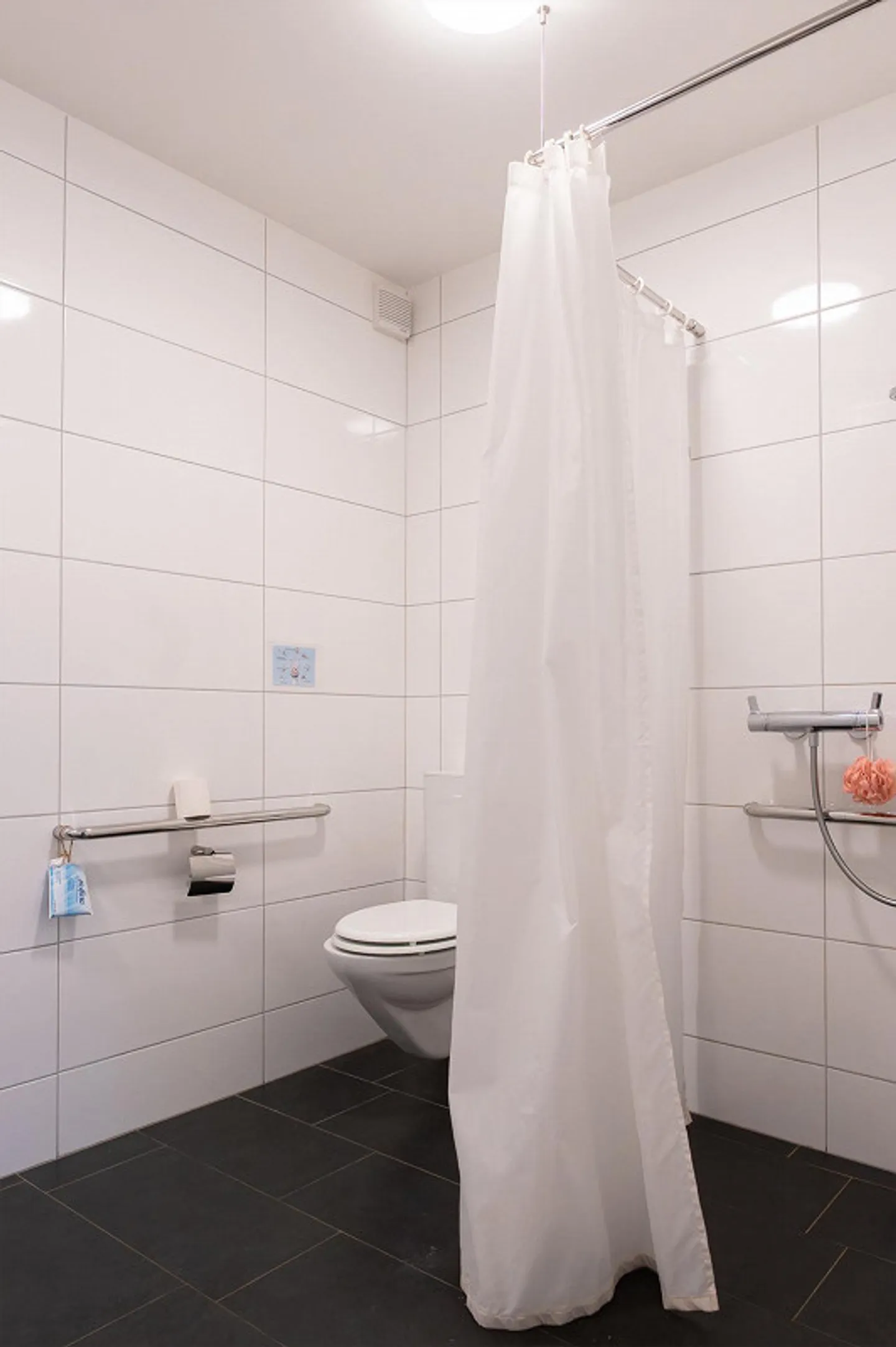 Freistehendes 11-Zimmerhaus Bellevuestrasse 18, Gümligen - Foto 29 von 29